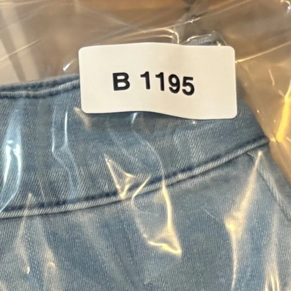 Forever 21 Skirt Womens Medium Light Blue Denim Pleated Mini Zip Skirt Y2K